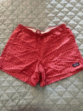 Patagonia Women's Coral-Red Patterned Athletic Shorts